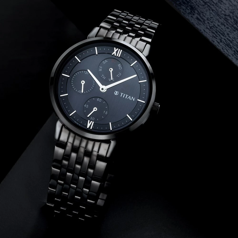 Workwear Watch with Black Dial Metal Strap